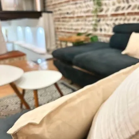 Entier - Calme Et Confortable - Centre Apartment *